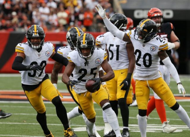 NFL, college football, golf, NASCAR pack weekend sports slate