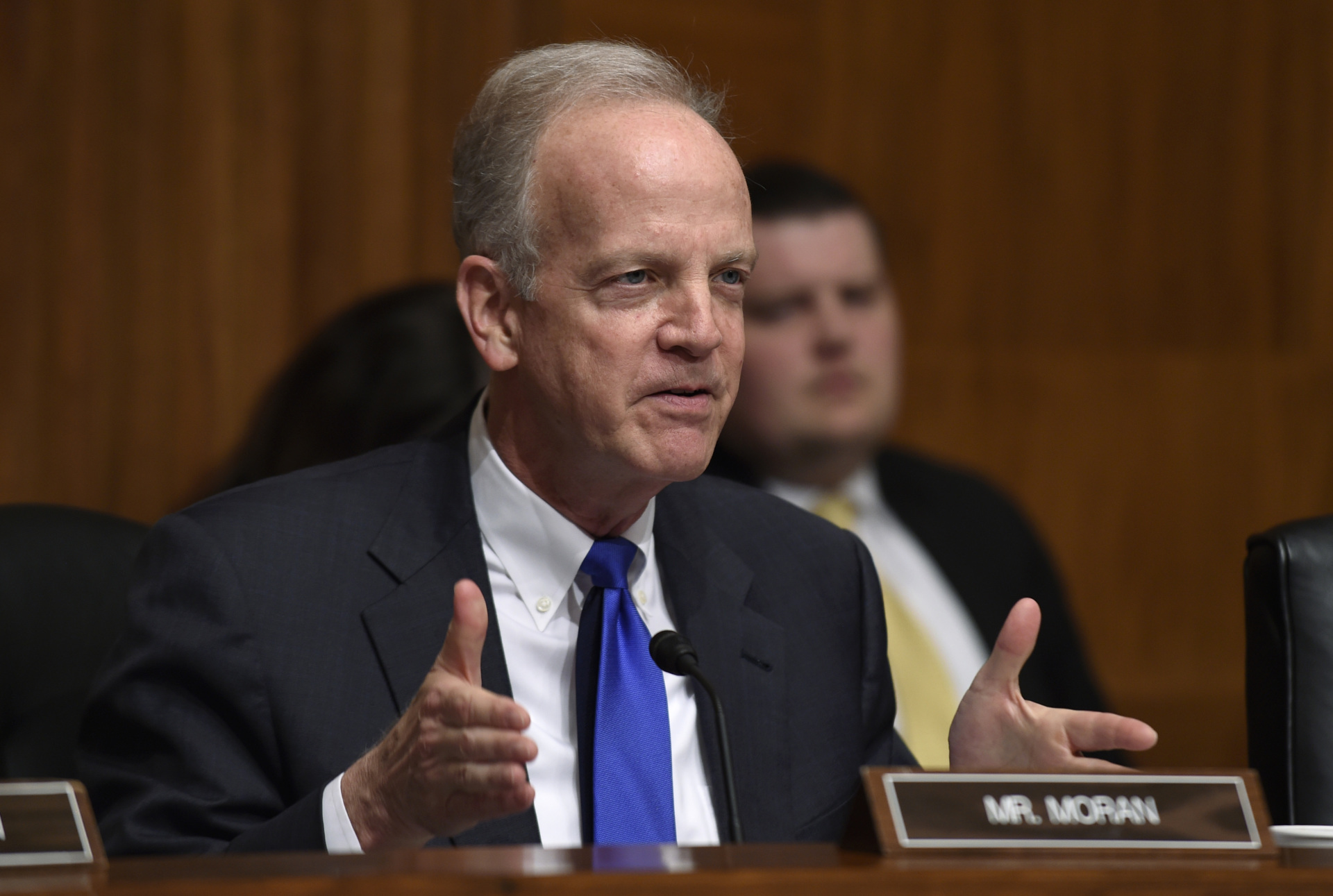 GOP Sen. Moran: 'Demeaning' for U.S. to Beg Oil Producers - Vimarsana News