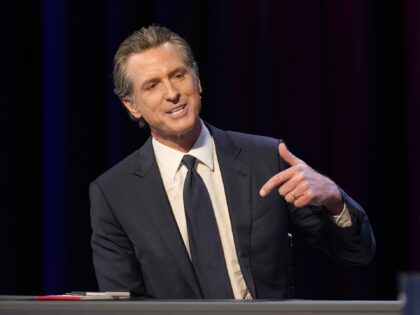 Gavin Newsom debate 2 (Rich Pedroncelli / Associated Press)