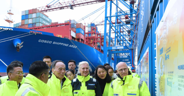 Germany Agrees to Sell Stake in Largest Port to Chinese Shipping Giant - Vimarsana News