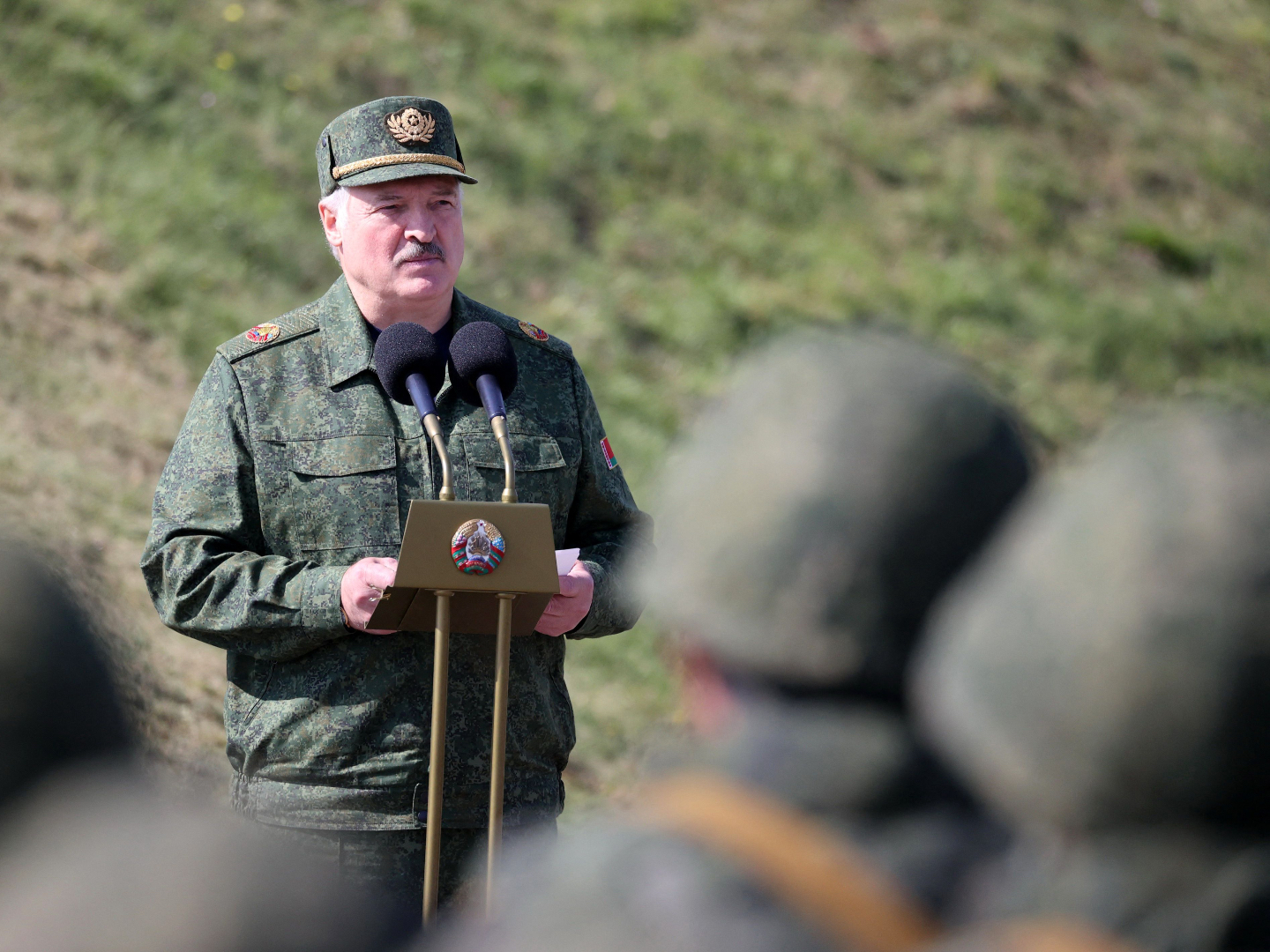 Lukashenko Orders Troops to Join Russia in Ukraine Border Build Up - Vimarsana News