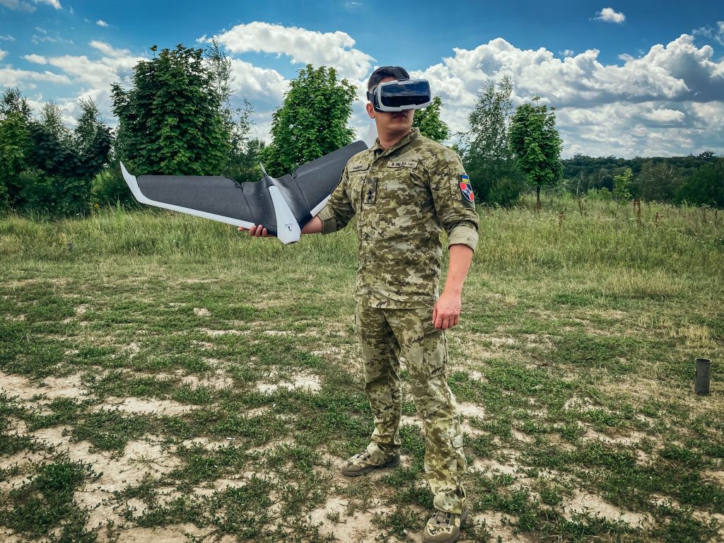 Star Wars' actor Mark Hamill sends 500 drones to Ukraine