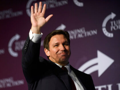 PITTSBURGH, PA - AUGUST 19: Florida Gov. Ron DeSantis speaks at the ÒUnite and Win RallyÓ in support of Pennsylvania Republican gubernatorial candidate Doug Mastriano at the Wyndham Hotel on August 19, 2022 in Pittsburgh, Pennsylvania. (Photo by Jeff Swensen/Getty Images)