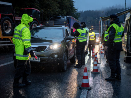 MOSTY U JABLUNKOVA, CZECH REPUBLIC - SEPTEMBER 29: The Czech police launches checks on the Czech-Slovak border (Svrcinovec border crossing) due to the high number of refugees crossing into Germany and Austria in Mosty u Jablunkova, Moravian-Silesian region, Czech Republic on September 29, 2022. The government has decided to temporarily …