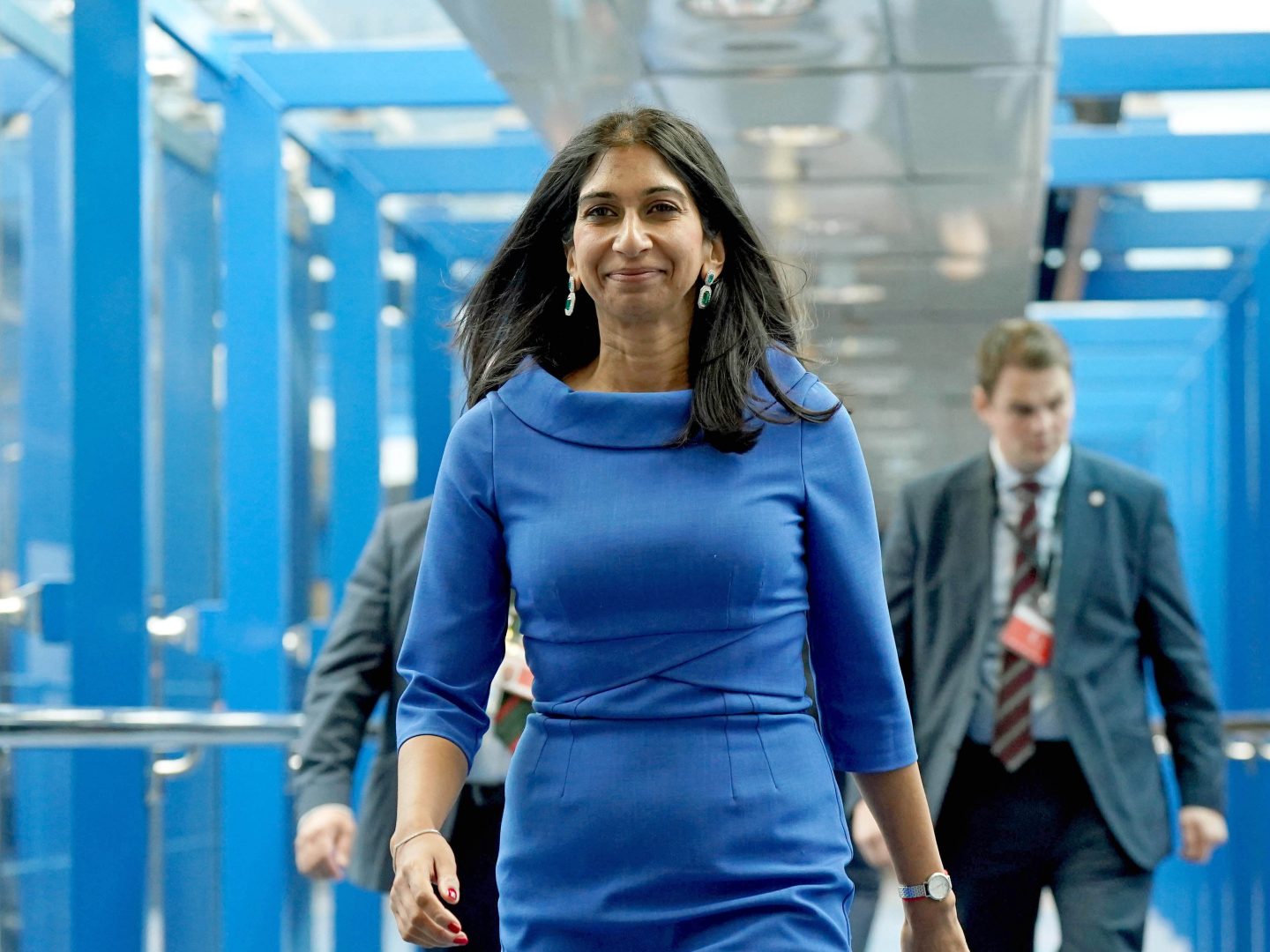 Home Sec: UK Should Reduce Overall Immigration to 'Tens of Thousands' - Vimarsana News
