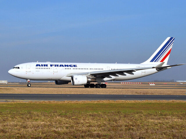 A picture taken on January 30, 2009 at the Roissy Charles de Gaulle airport, near Paris, s