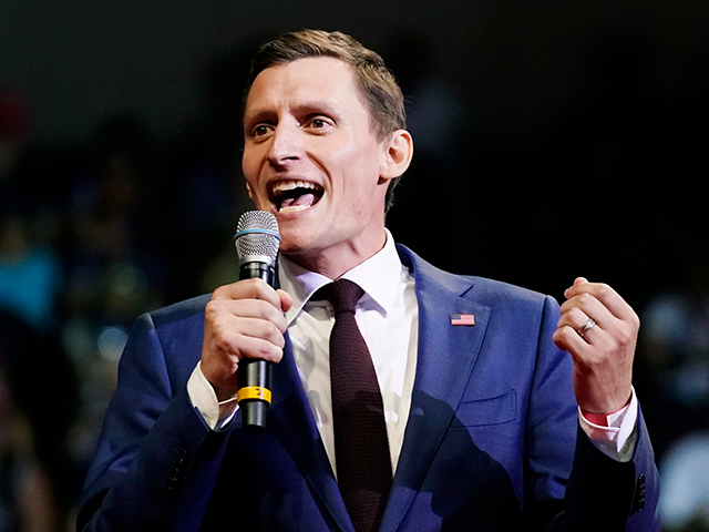 Arizona Libertarian Drops Out, Endorses Republican Blake Masters for Senate - Vimarsana News