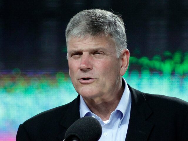 Franklin Graham speaking to the audience. Evengelist Franklin Graham concludes a twoday