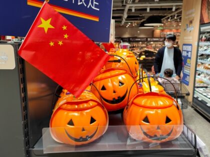SHANGHAI, CHINA - OCTOBER 5, 2022 - A jack-o-lantern shaped packaged candy is seen at a German supermarket in Shanghai, China, Oct 5, 2022. Tuesday, November 1st is the traditional Western holiday of Halloween. (Photo credit should read CFOTO/Future Publishing via Getty Images)