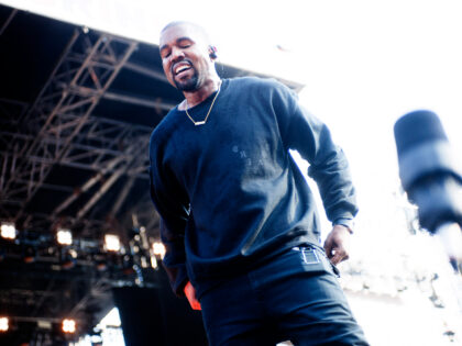 Kanye West at the Magnificant Coloring Day Festival at Comiskey Park in Chicago, Illinois, September 24, 2016 . (Photo by Paul Natkin/Getty Images)