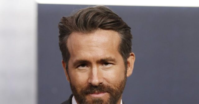 Spirited Teaser Ryan Reynolds Will Ferrell Star In Christmas Carol Retelling Breitbart 