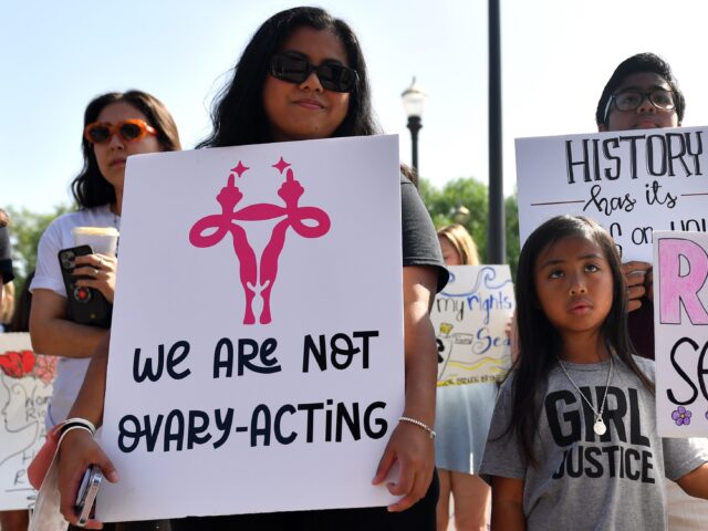 California abortion (Sarah Morris / Getty)
