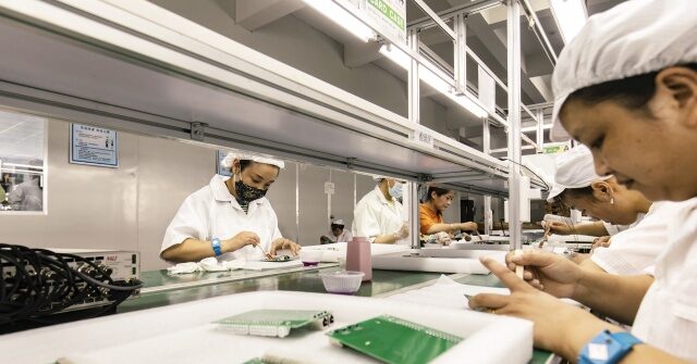 Report: China Overhauling Tech to Remove U.S. Hardware