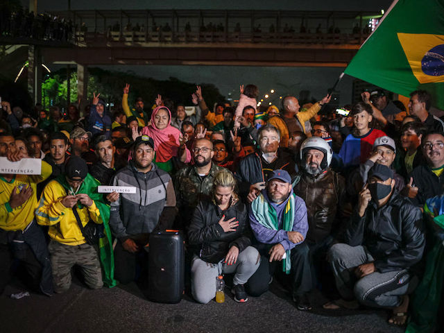 Brazil's Conservative Truckers Continue Roadblocks After Bolsonaro's Non-Concession Speech - Vimarsana News