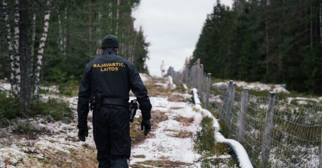 Russians Hiding in Finland To Avoid Conscription, Border Guard Says