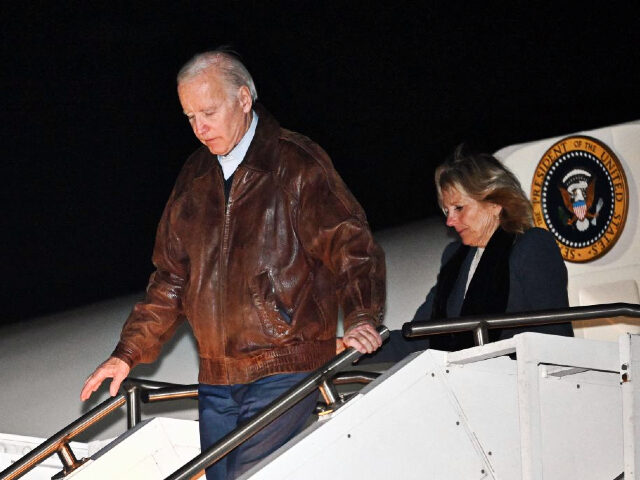 US President Joe Biden and US First Lady Jill Biden step off Air Force One upon arrival at Nantucket Memorial Airport in Nantucket, Massachusetts, on November 22, 2022. - The President and First Lady are in Nantucket for the upcoming Thanksgiving holiday. (Photo by Mandel NGAN / AFP) (Photo by …