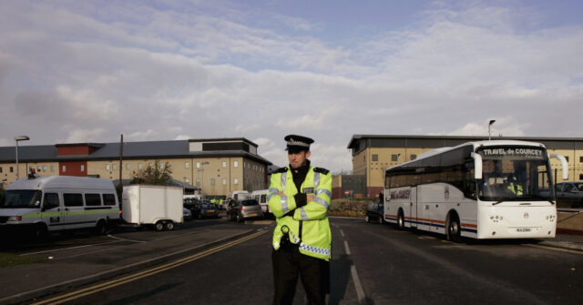 Migrants Armed with Knives Stage 'Protest' at London Detention Centre - Vimarsana News