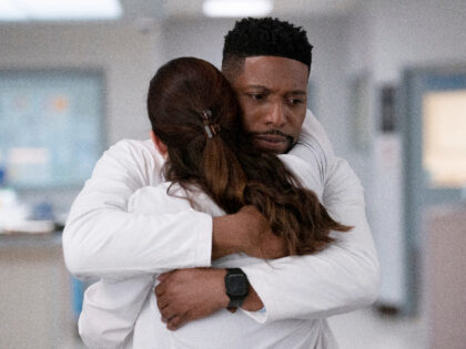 NEW AMSTERDAM -- "Better To Light A Candle" Episode 507 -- Pictured: Jocko Sims as Dr. Floyd Reynolds -- (Photo by: Ralph Bavaro/NBC)