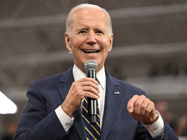 Joe Biden Repeats False War Story at Town Hall with Veterans - Vimarsana News