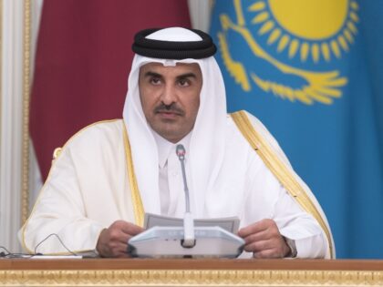 Qatari Emir Sheikh Tamim bin Hamad Al-Thani and Kazakh President Kassym-Jomart Tokayev (no