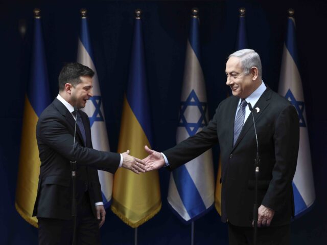 Zelensky and Netanyahu (Oded Balilty / Pool / AFP / Getty)