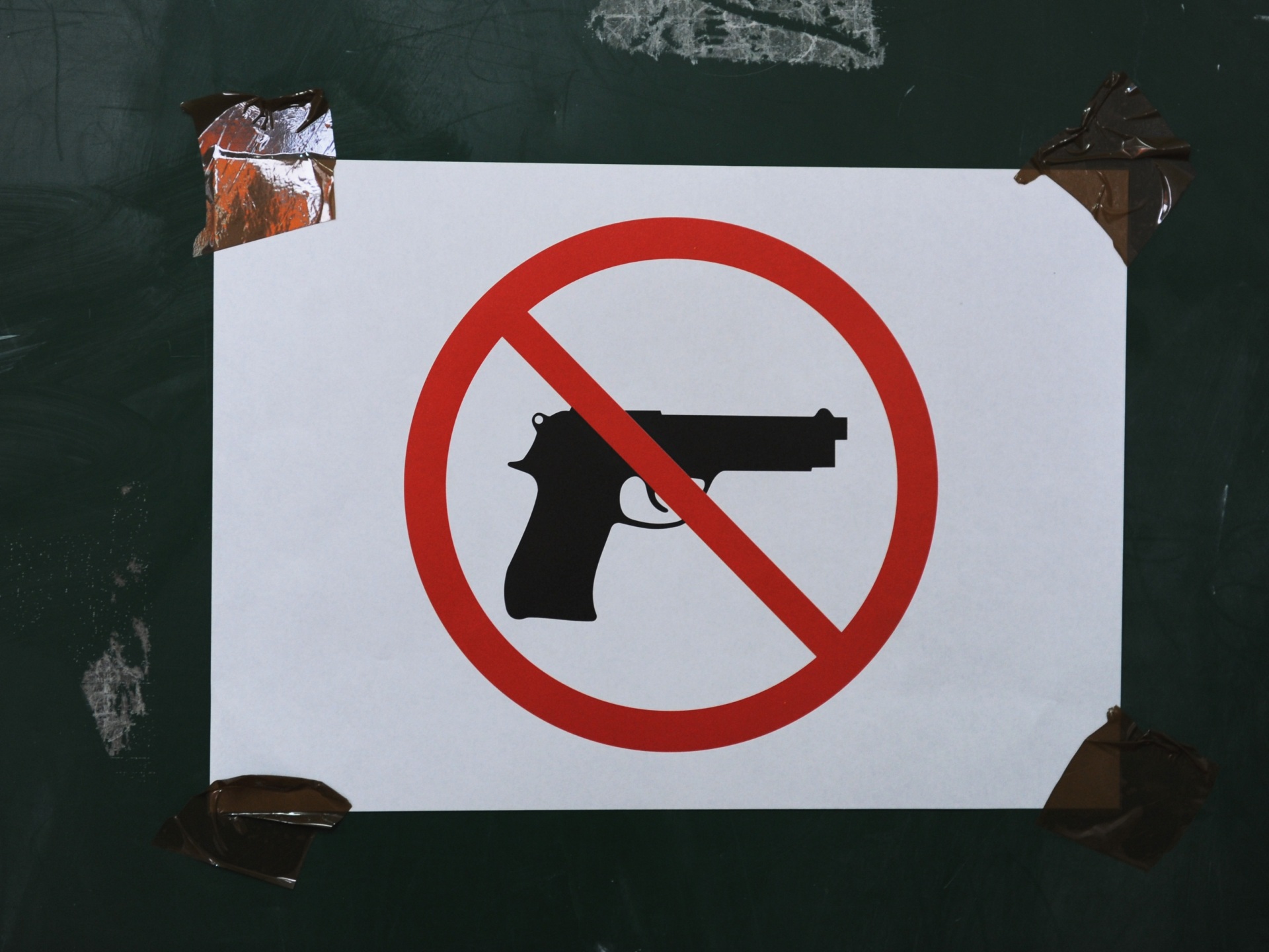 Almost 100 People March for Gun Control in St. Louis - Vimarsana News