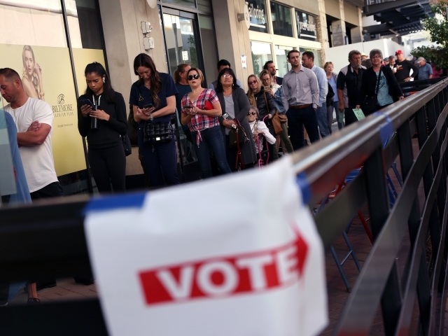 Chicago: Lori Lightfoot Primary Challengers Propose Voting Rights for Illegal Immigrants - Vimarsana News