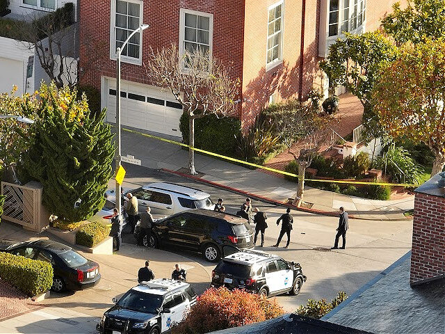 SAN FRANCISCO, CALIFORNIA - OCTOBER 28: In an aerial view, San Francisco police officers a