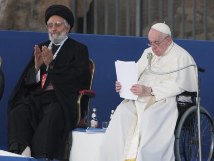 Pope Francis participates in the international meeting of prayer for peace, organized by the Community of Sant'Egidio in front of the Colosseum. Present were Sayyed Abu Al-Qasim Al-Dibaj of the World Pan-Islamic Jurisprudence Organization and Riccardo Di Segni, Chief Rabbi of Rome. Rome (Italy), 25 October 2022. (Photo by Grzegorz …