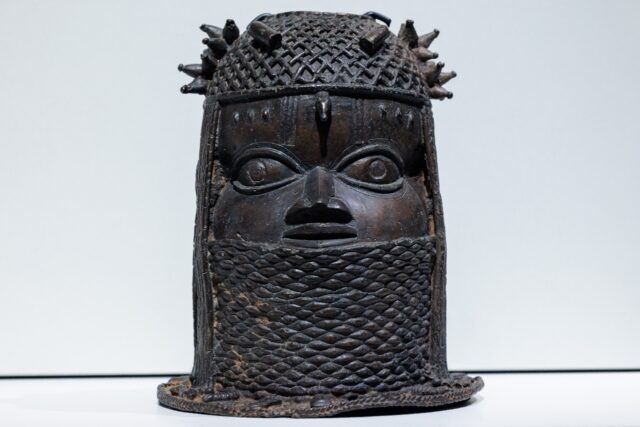 Nigeria's Ancient Benin Bronze Treasures Go Digital - Breitbart