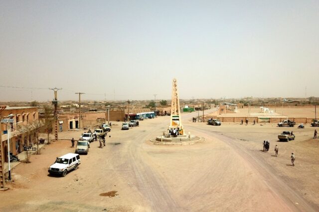 The Tuareg community is made up of dozens of nomadic sub-communities settled in the Sahara