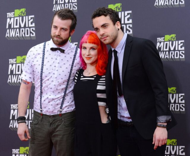 Paramore Perform On 'Tonight Show,' Announce 2023 Tour - Breitbart