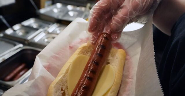 sam-s-club-soda-and-hot-dog-combo-now-1-38-cheaper-than-costco