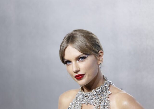 Taylor Swift scores leading 4 MTV Europe Music Awards