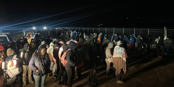 Eagle Pass agents apprehended approximately 1,1000 migrants who crossed the border during a 5-hour period Tuesday morning. (U.S. Border Patrol/Del Rio Sector)