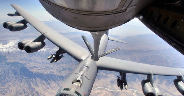 U.S. Air Force Hails 1st Operational Air-Launched Hypersonic Missile - Vimarsana News