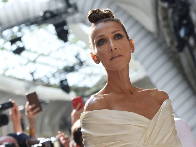 Canadian singer Celine Dion arrives for the Alexandre Vauthier Women's Fall-Winter 2019/20