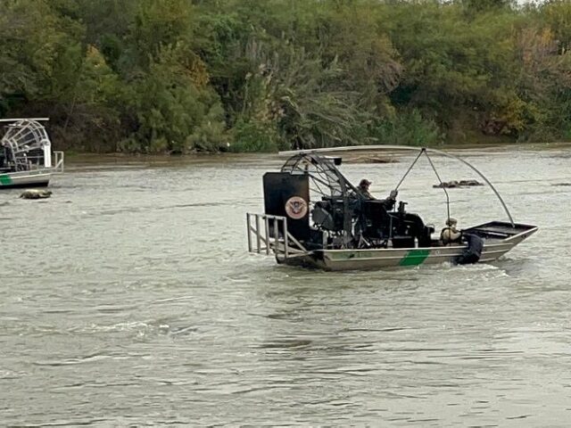 Laredo Sector agents rescue a drowning migrant in the Rio Grande. (U.S. Border Patrol/Lare