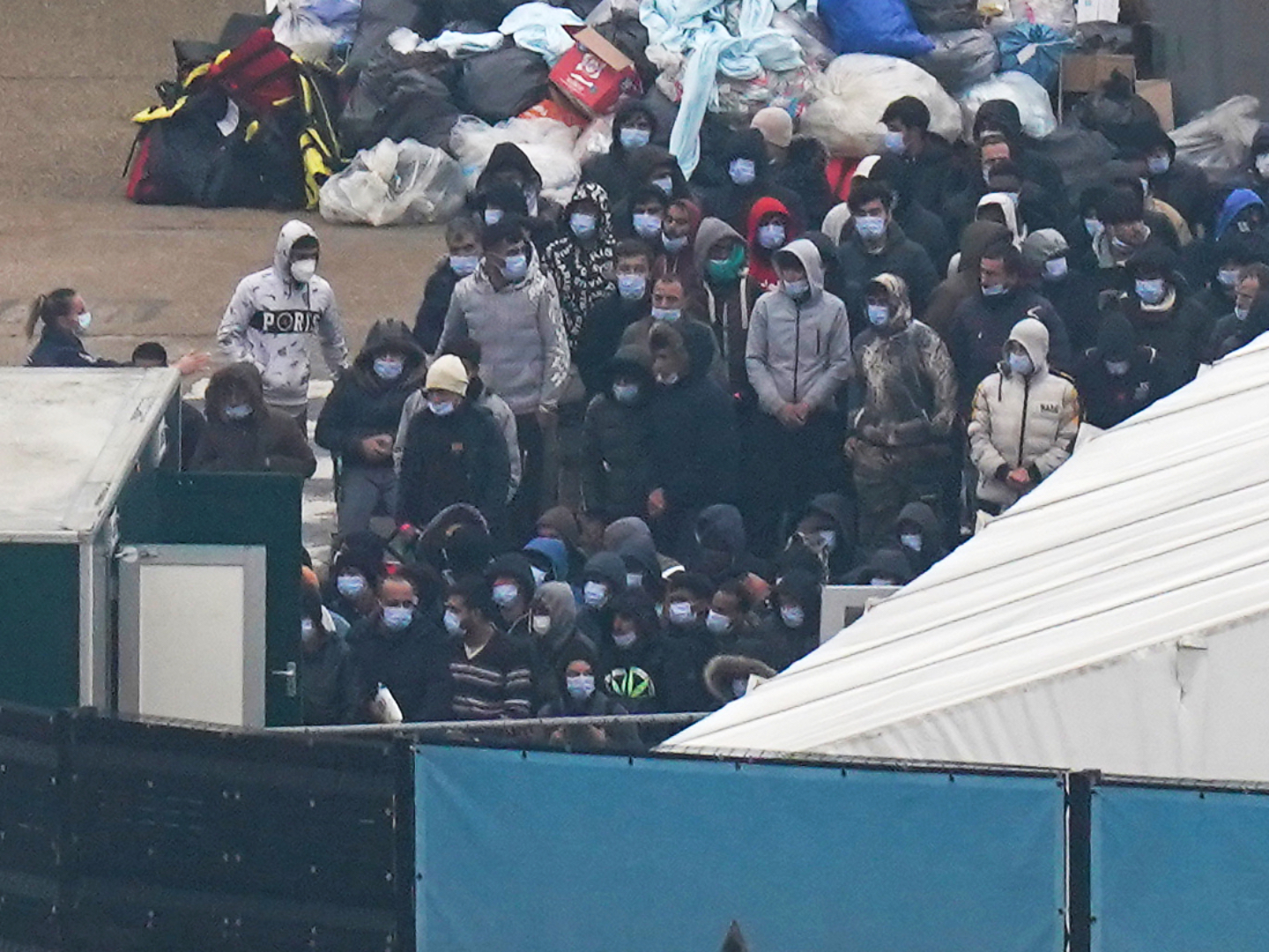 Farage Declares 'Invasion' as 44,000 Illegal Boat Migrants Land in Britain - Vimarsana News