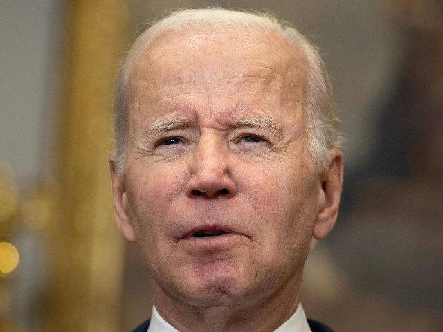 Only 28% of Independents Approve of Biden Ahead of Likely Reelection Bid - Vimarsana News