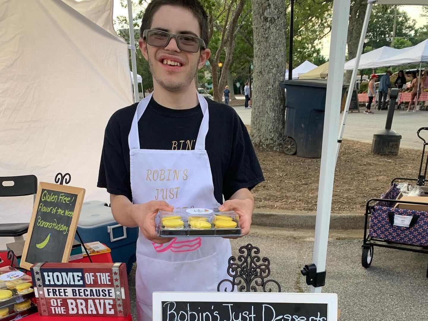 WATCH: Mom and Son's Business Employs People with Special Needs - Vimarsana News