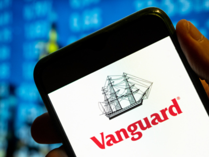 CHINA - 2022/07/25: In this photo illustration, the mutual funds and ETFs, brokerage investing services company Vanguard logo is displayed on a smartphone screen. (Photo Illustration by Budrul Chukrut/SOPA Images/LightRocket via Getty Images)