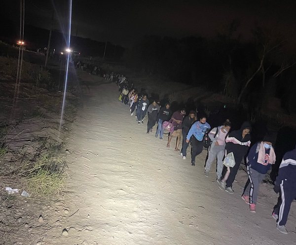 Migrants continue to stream from the border on the morning of December 22. (U.S. Border Patrol)
