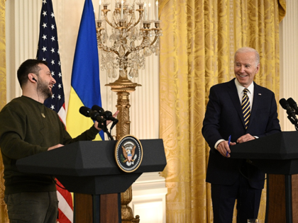 US President Joe Biden and Ukraine's President Volodymyr Zelensky hold a news conference at the White House on December 21, 2022