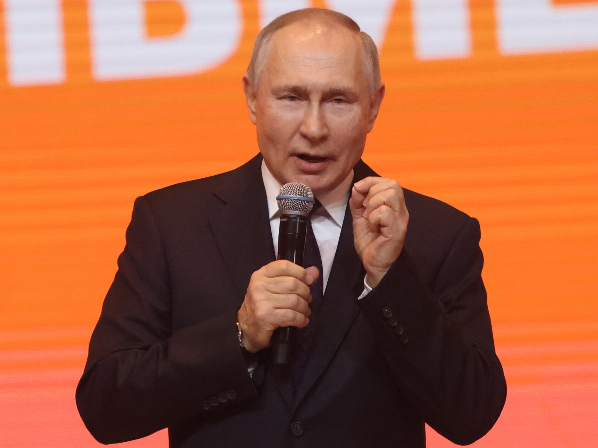 Putin Orders Intelligence Agents to Focus on Stopping 'Traitors' and 'Spies' in Russia - Vimarsana News