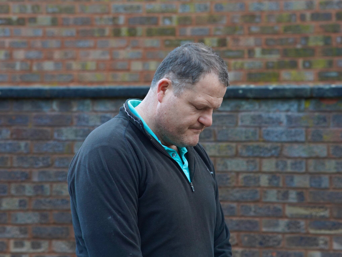 Video: Veteran Fined While Praying for Dead Son Outside Abortion Clinic - Vimarsana News