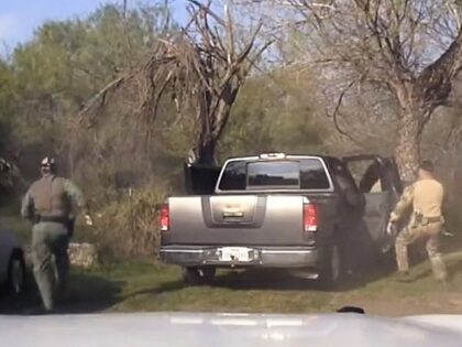 Texas DPS troopers and Border Patrol agents arrest 14 migrants and an alleged human smuggler near Mission, Texas. (Texas Department of Public Safety)
