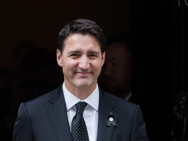 LONDON, UNITED KINGDOM - SEPTEMBER 18: Canadian Prime Minister Justin Trudeau leaves 10 Do