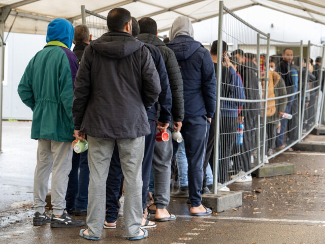 Germany Sends Back Just 4,100 of 68,000 Migrants Under Dublin Rules - Vimarsana News