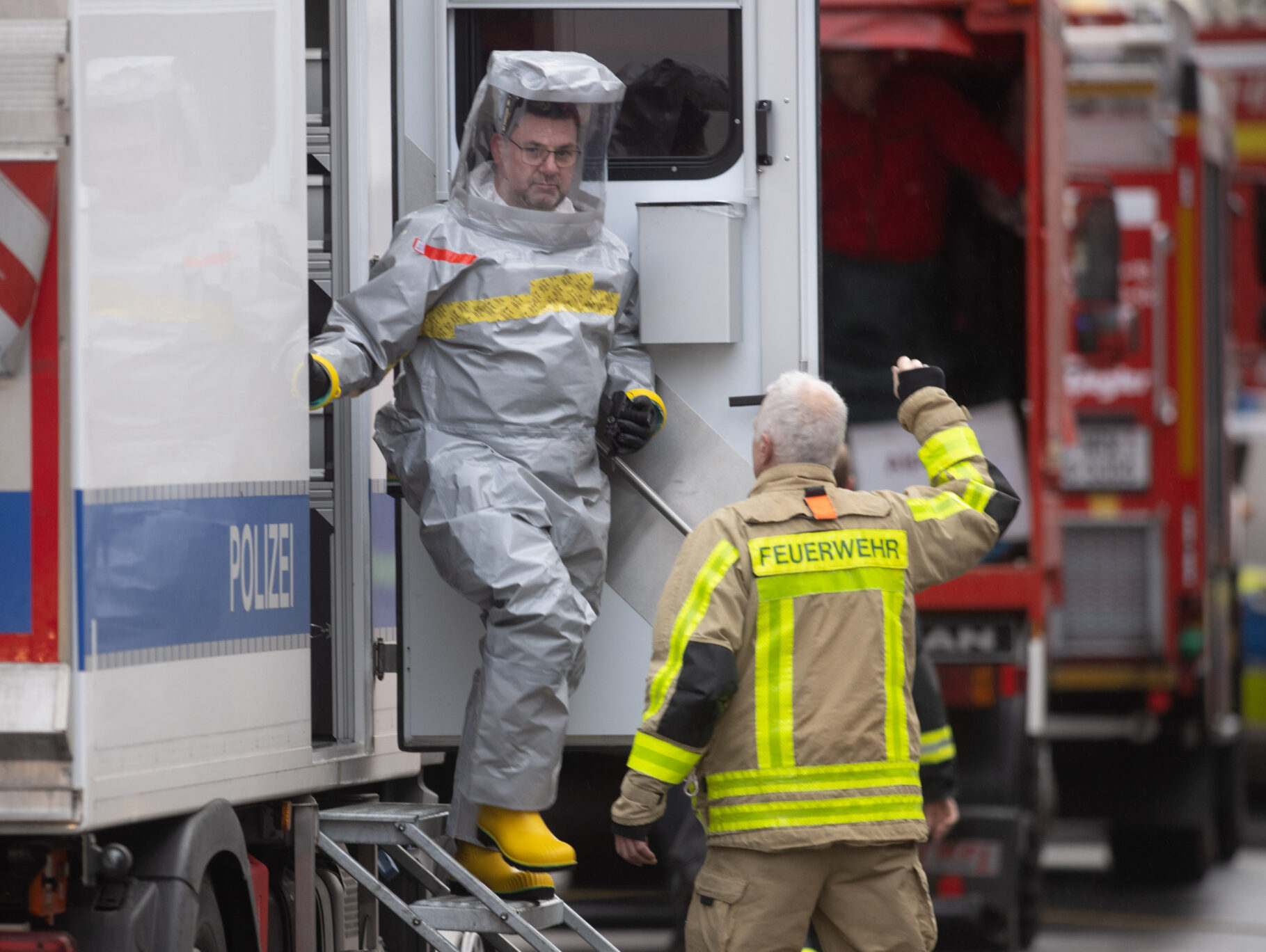 Germans Conduct Searches After Iranian Arrested for Chemical Attack Plot - Vimarsana News